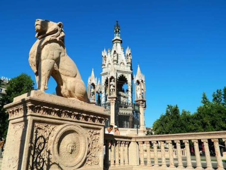 Brunswick Monument-2